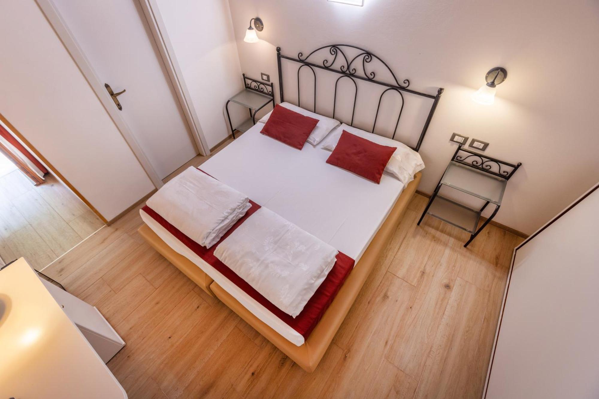 Hotel Rabay Brenzone sul Garda Exterior foto